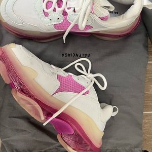 BALENCIAGA TRIPLE S Clear Sole Trainer 'White Pink'